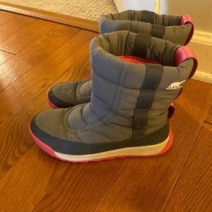 Girls Sorel boots size 3